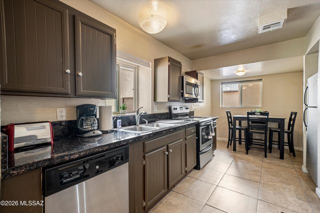 2619 E Prince Road, Tucson, AZ 85716