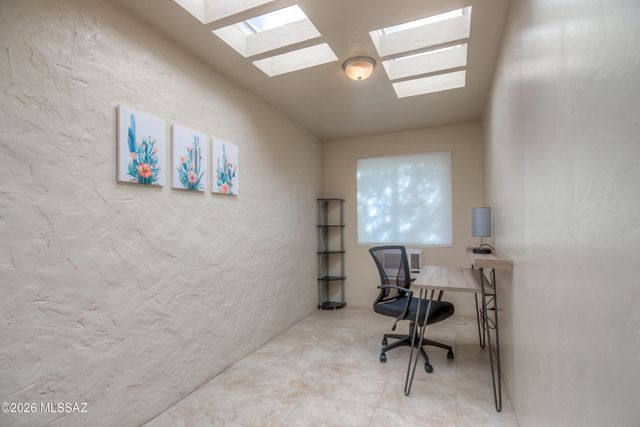 2619 E Prince Road, Tucson, AZ 85716