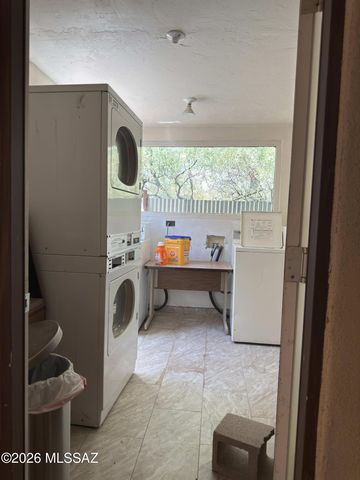 2619 E Prince Road, Tucson, AZ 85716