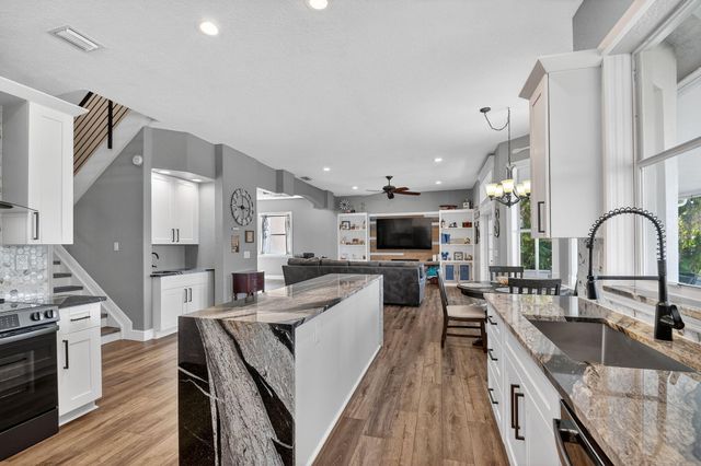 5947 Bay Hill Circle, Lake Worth, FL 33463