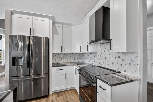 5947 Bay Hill Circle, Lake Worth, FL 33463