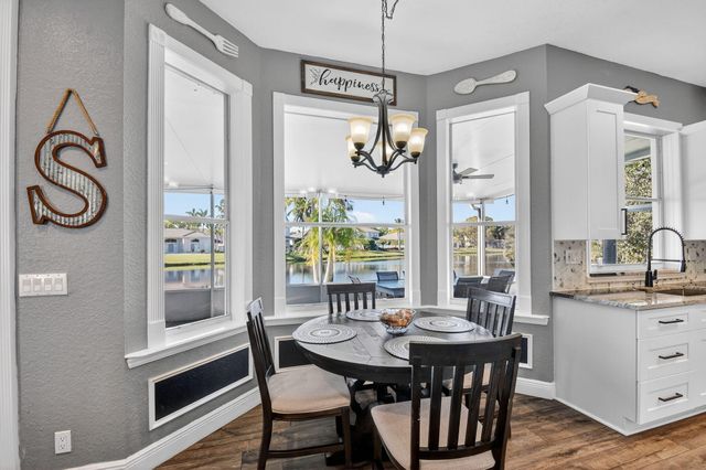 5947 Bay Hill Circle, Lake Worth, FL 33463