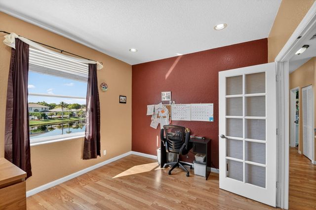 5947 Bay Hill Circle, Lake Worth, FL 33463