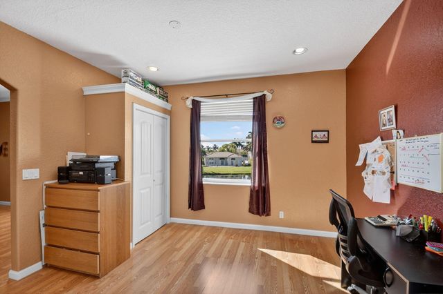 5947 Bay Hill Circle, Lake Worth, FL 33463