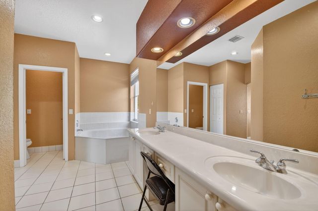 5947 Bay Hill Circle, Lake Worth, FL 33463