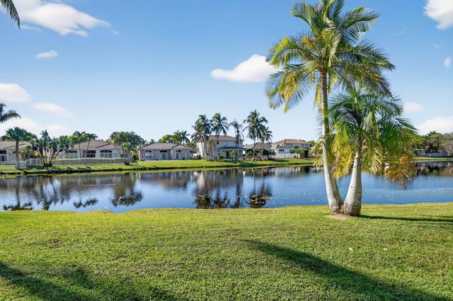 5947 Bay Hill Circle, Lake Worth, FL 33463