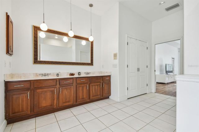 7650 PARTRIDGE STREET CIRCLE, Bradenton, FL 34202