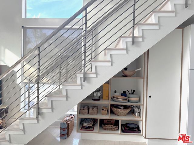 13326 Beach Avenue 203, Marina Del Rey, CA 90292