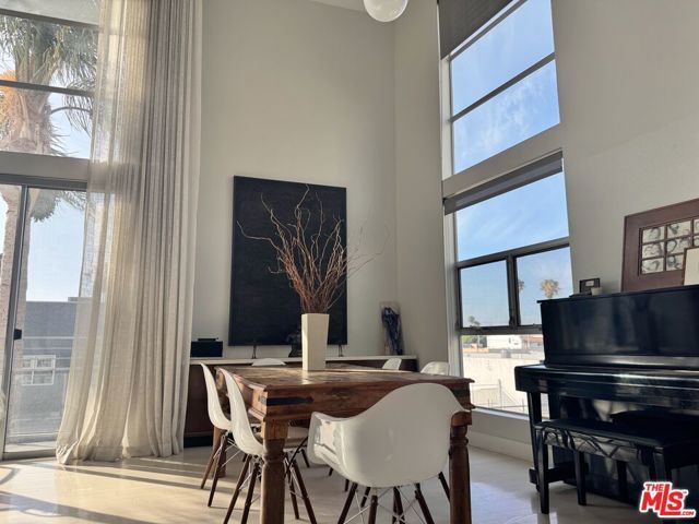 13326 Beach Avenue 203, Marina Del Rey, CA 90292