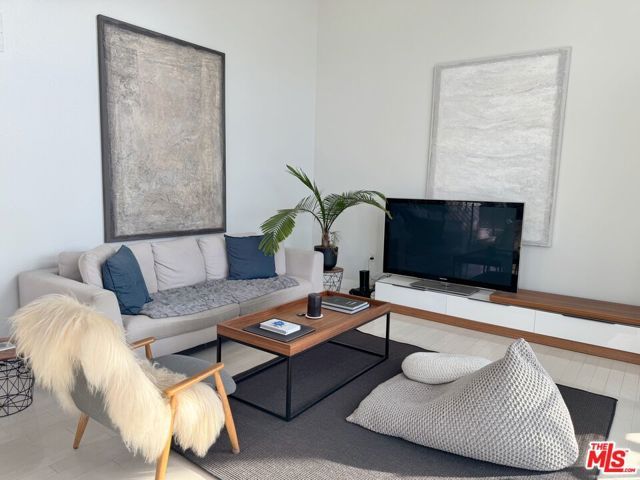 13326 Beach Avenue 203, Marina Del Rey, CA 90292