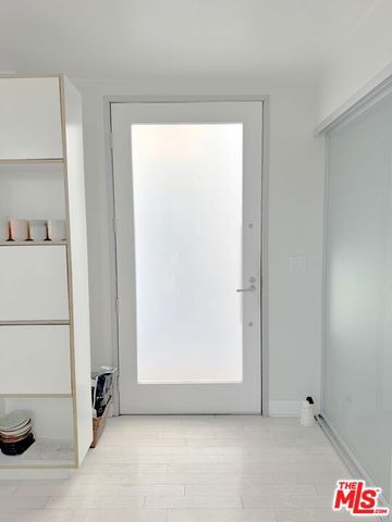 13326 Beach Avenue 203, Marina Del Rey, CA 90292