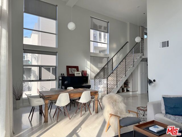 13326 Beach Avenue 203, Marina Del Rey, CA 90292