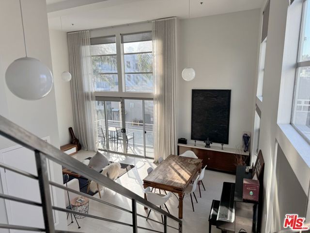 13326 Beach Avenue 203, Marina Del Rey, CA 90292