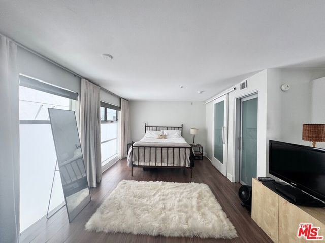 13326 Beach Avenue 203, Marina Del Rey, CA 90292