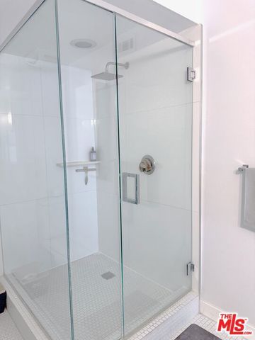 13326 Beach Avenue 203, Marina Del Rey, CA 90292