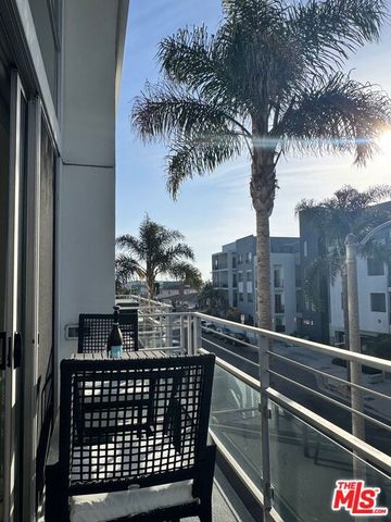 13326 Beach Avenue 203, Marina Del Rey, CA 90292