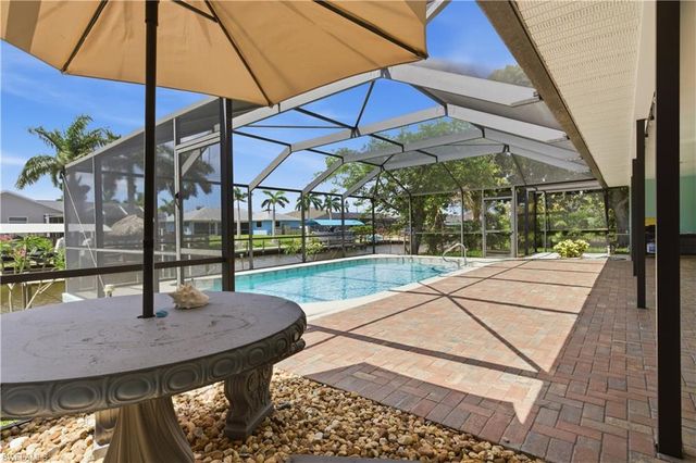 624 Mohawk PKWY, Cape Coral, FL 33914