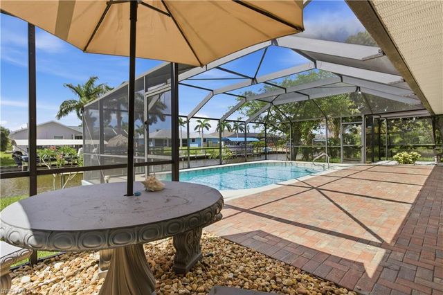 624 Mohawk PKWY, Cape Coral, FL 33914