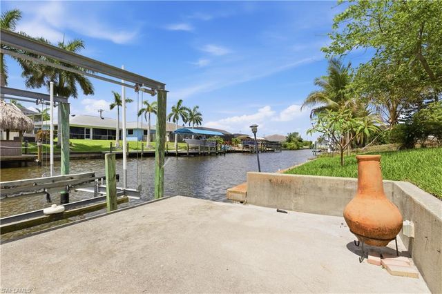 624 Mohawk PKWY, Cape Coral, FL 33914