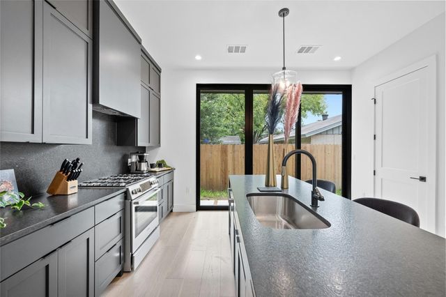 2008 Gathright CV B, Austin, TX 78704