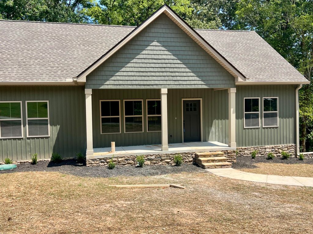 54 Snyder Circle, Ringgold, GA 30736