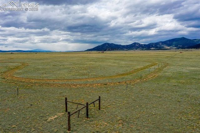 463 Snowshoe Lane, Lake George, CO 80827