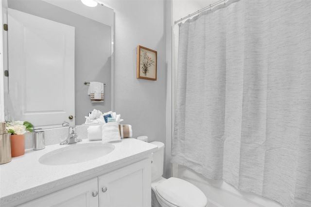 2131 DERWENT DRIVE, Davenport, FL 33896