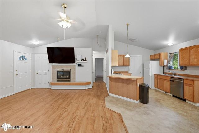 7160 W Gladstone Lane, Wasilla, AK 99623