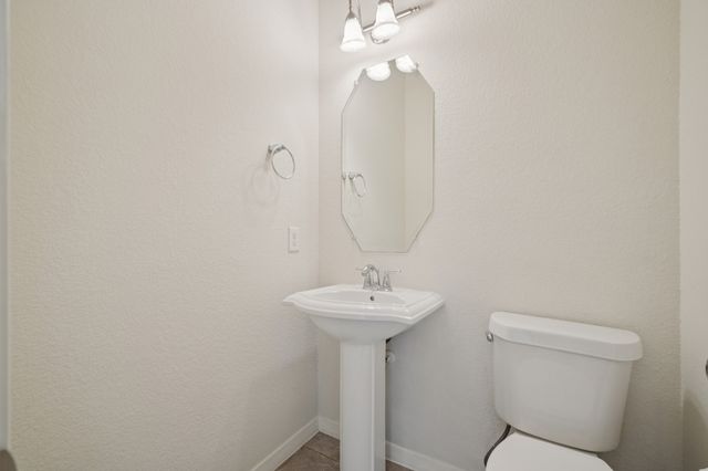 3934 Amberwood Drive, Addison, TX 75001