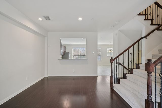 3934 Amberwood Drive, Addison, TX 75001