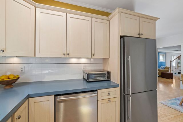 25 Fayette Street, Concord, NH 03301