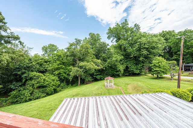 452 Swanson Drive SW, Lenoir, NC 28645