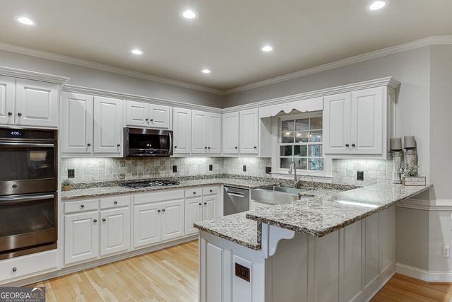 6100 Wild Timber Road, Sugar Hill, GA 30518