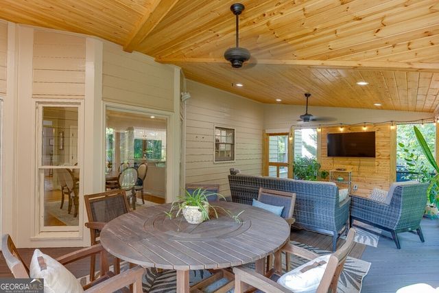 6100 Wild Timber Road, Sugar Hill, GA 30518