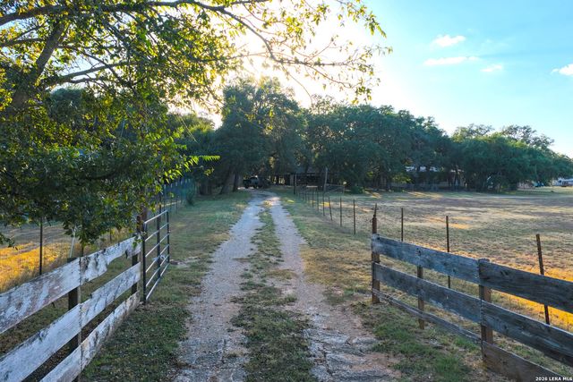 30363 Blanco, Bulverde, TX 78163
