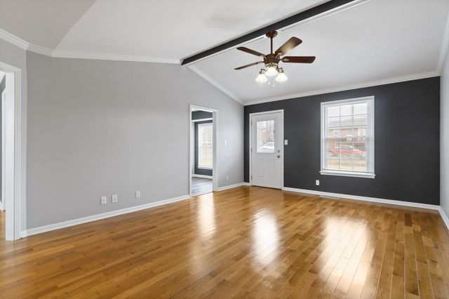 412 Manorstone Ln, Clarksville, TN 37042