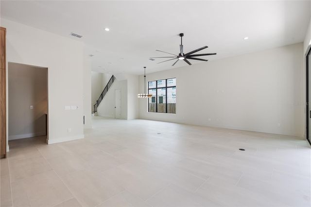 737 N SUMMERLIN AVENUE, Orlando, FL 32803