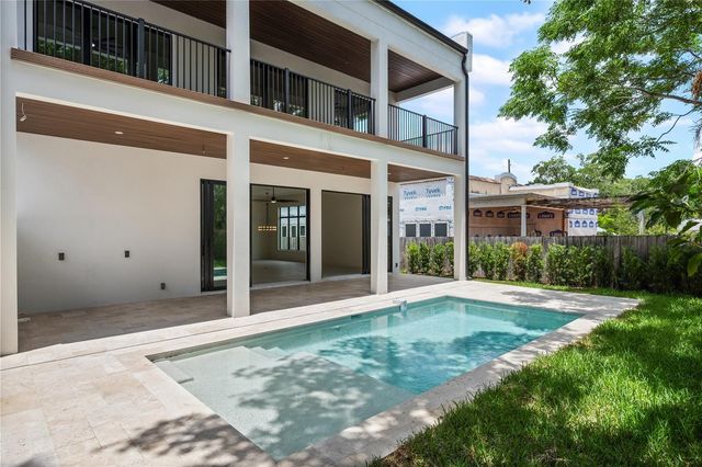 737 N SUMMERLIN AVENUE, Orlando, FL 32803