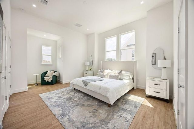 1713 Mary Street, Houston, TX 77026