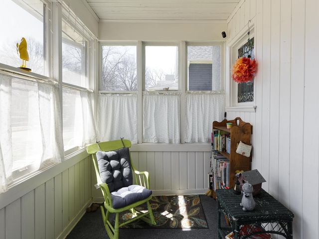 1043 Wilson Avenue, Saint Paul, MN 55106