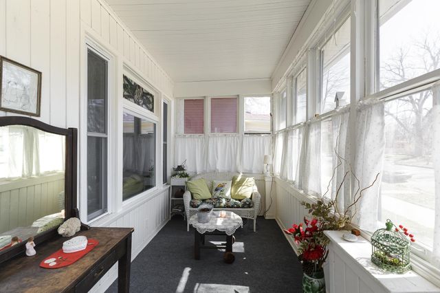 1043 Wilson Avenue, Saint Paul, MN 55106