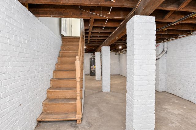 68 SEIDLER ST, Jc, West Bergen, NJ 07304