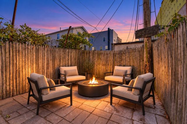 68 SEIDLER ST, Jc, West Bergen, NJ 07304