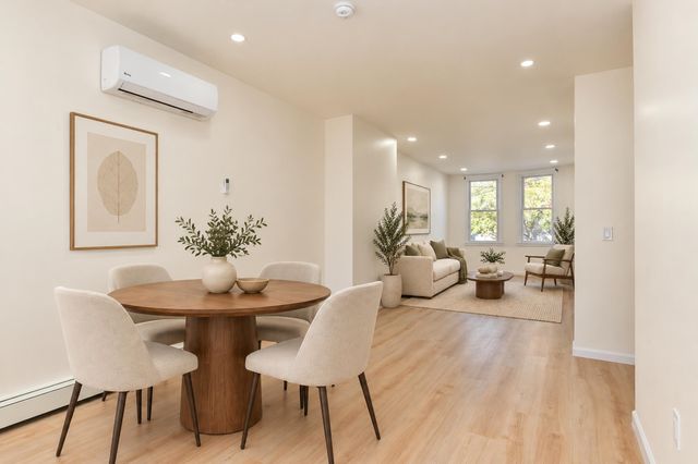 68 SEIDLER ST, Jc, West Bergen, NJ 07304