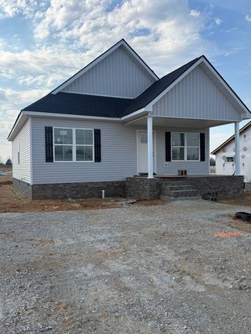 929 Wilkie St N, Mc Ewen, TN 37101