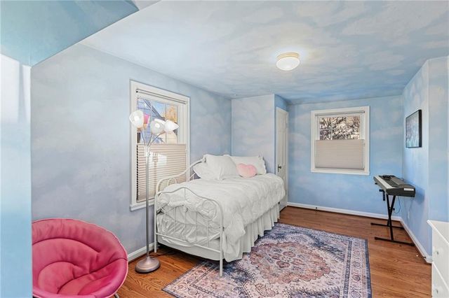 5523 Chadwick Road, Fairway, KS 66205