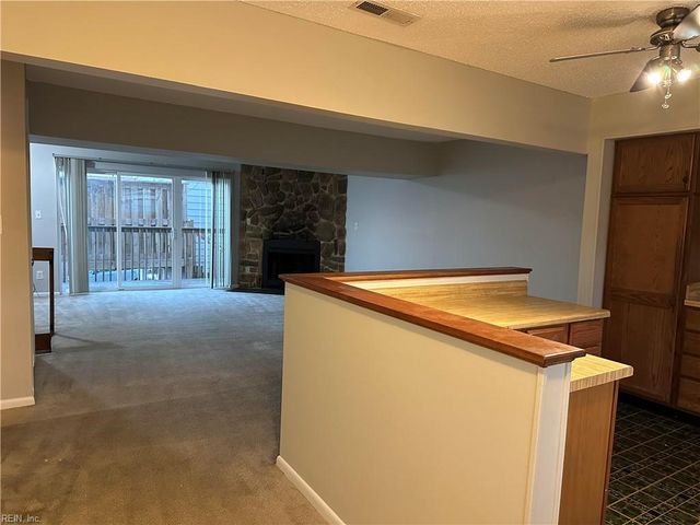 1044 E Ocean View AVE, Norfolk, VA 23503