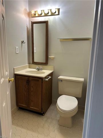 1044 E Ocean View AVE, Norfolk, VA 23503