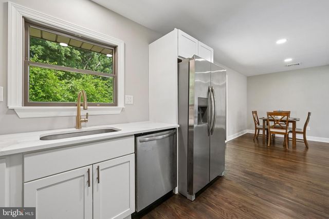 2 FARWOOD RD, Gibbsboro, NJ 08026