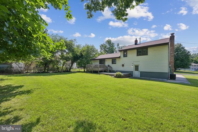 2 FARWOOD RD, Gibbsboro, NJ 08026